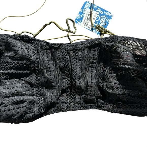 NWT 2 for 1! Free people top with navy green straps plus an extra bonus top! - Picture 5 of 9